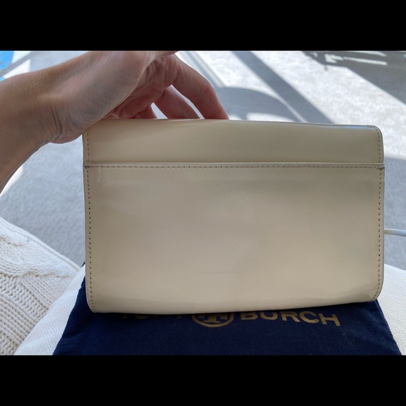 Tory Burch Envelope Clutch - Picture 8 of 8
